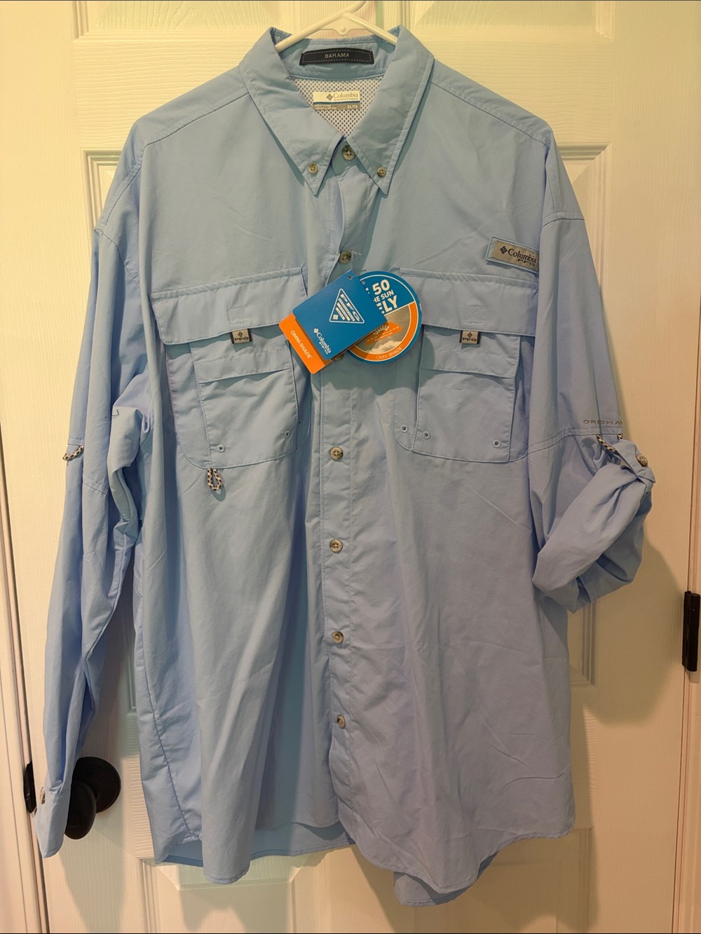 Columbia Light Blue Men’s Long-Sleeve Button-Down Fishing Shirt